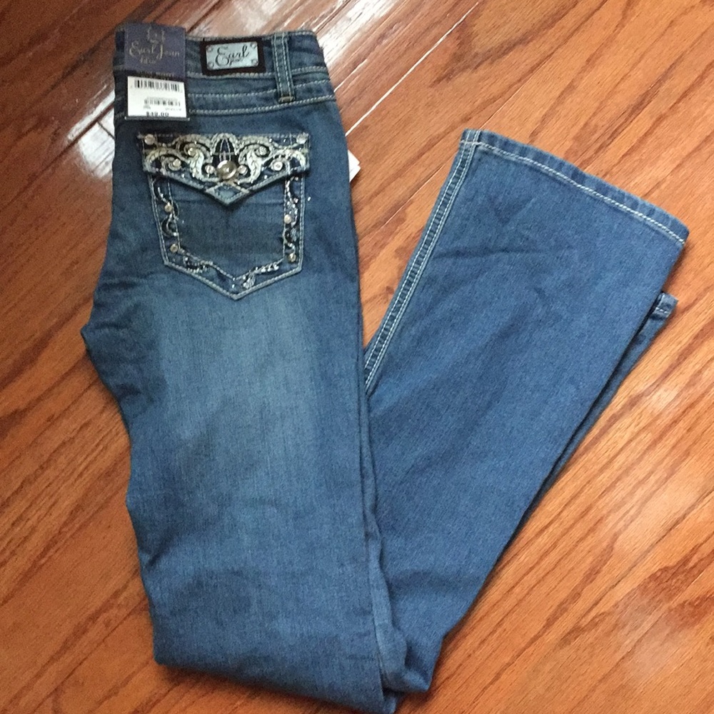 NWT Earl Jean slim boot jeans